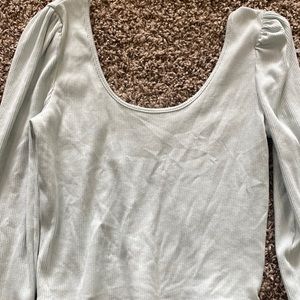 Ribbed long sleeve crop